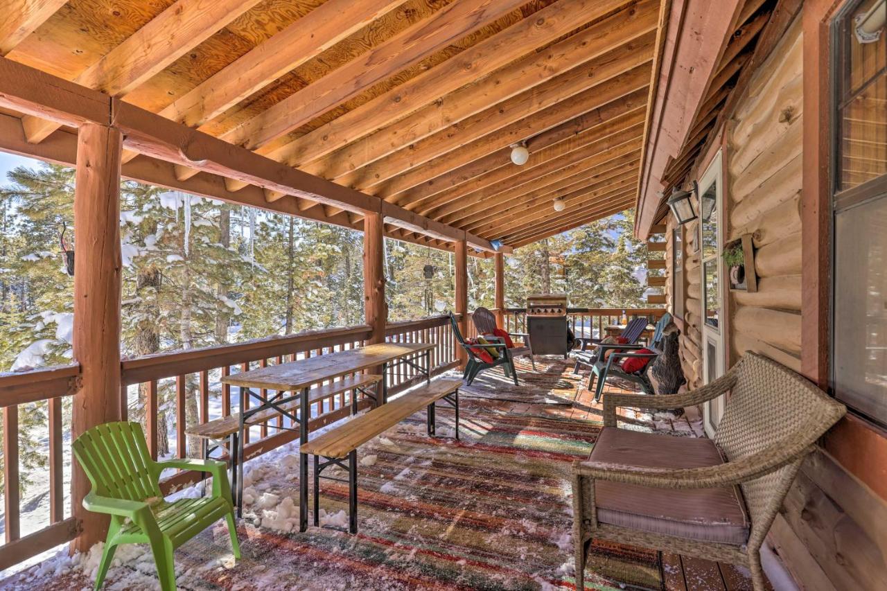 Rustic Duck Creek Village Cabin With Fire Pit! Exterior photo