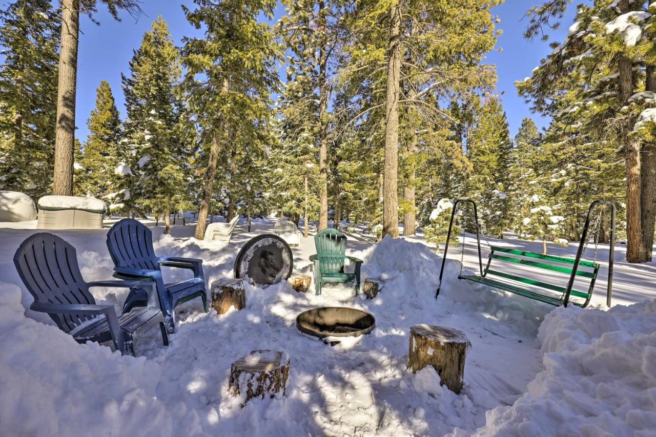 Rustic Duck Creek Village Cabin With Fire Pit! Exterior photo